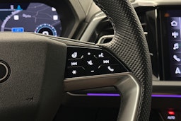 harmaa Audi Q4 e-tron 2024 kuva 20.