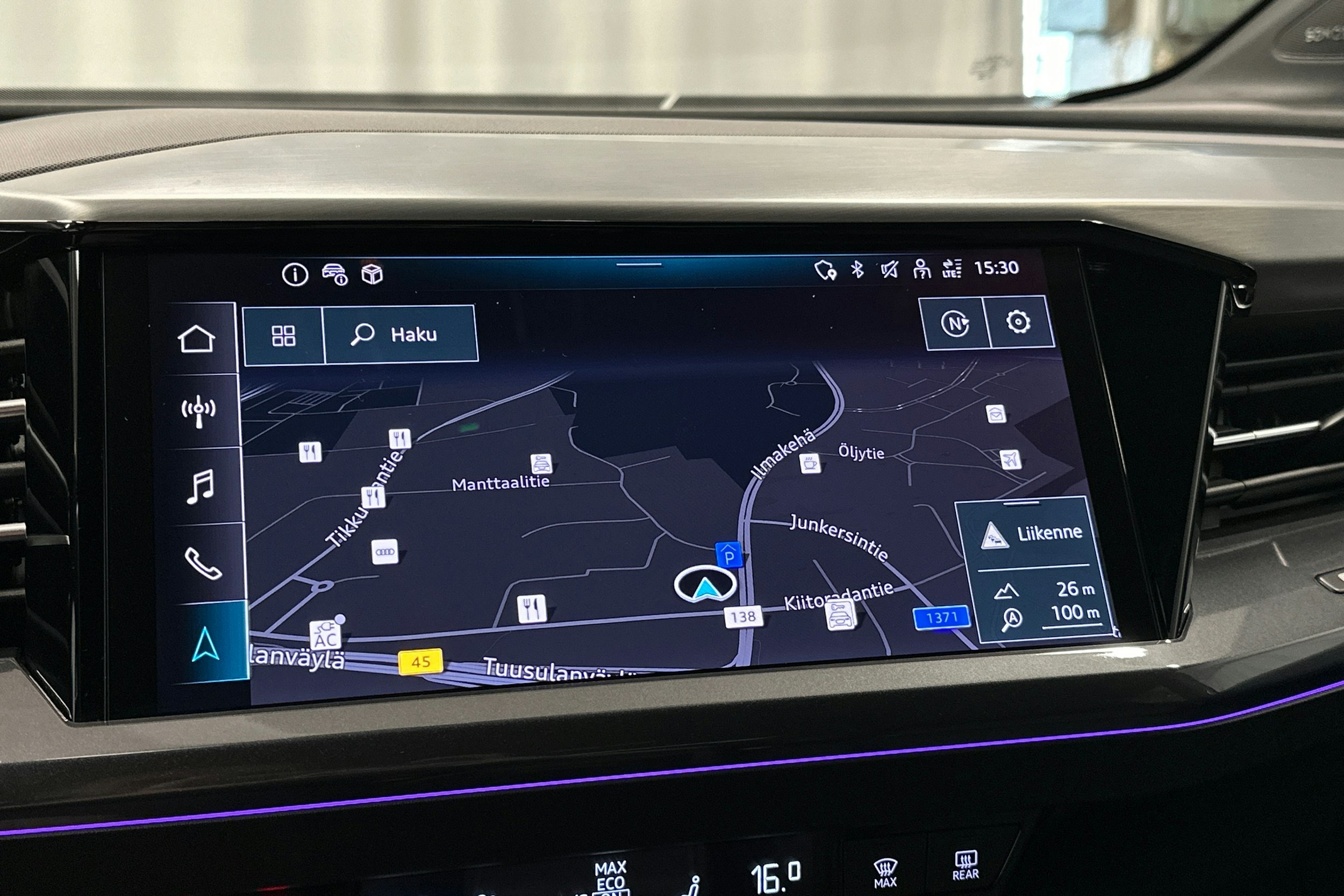 harmaa Audi Q4 e-tron 2024 kuva 25.