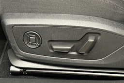 violetti Audi Q4 e-tron 2024 kuva 17.