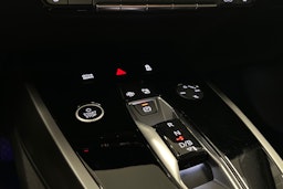 violetti Audi Q4 e-tron 2024 kuva 24.