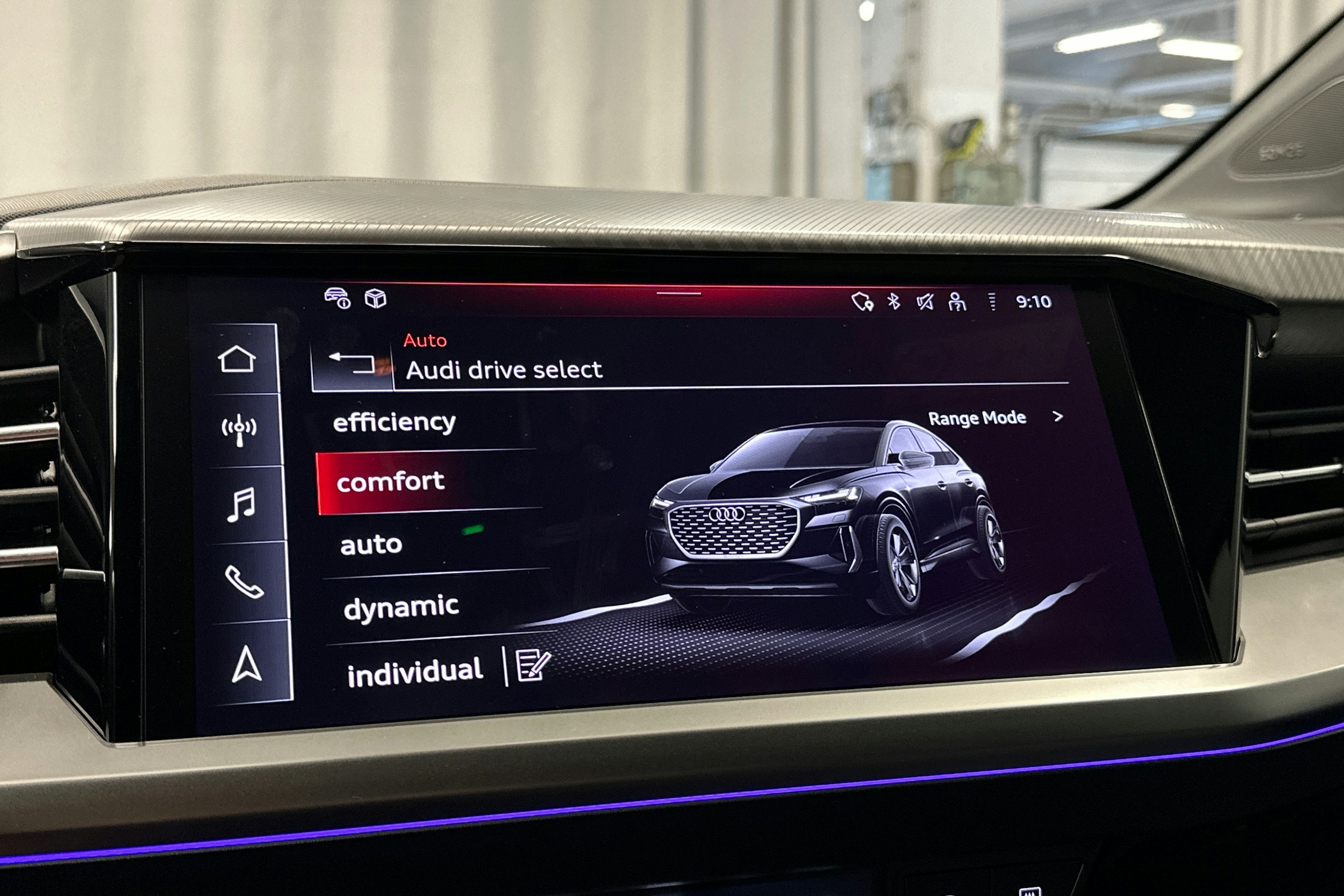 violetti Audi Q4 e-tron 2024 kuva 31.