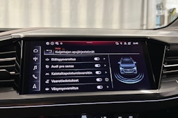 musta Audi Q4 e-tron 2024 kuva 31.