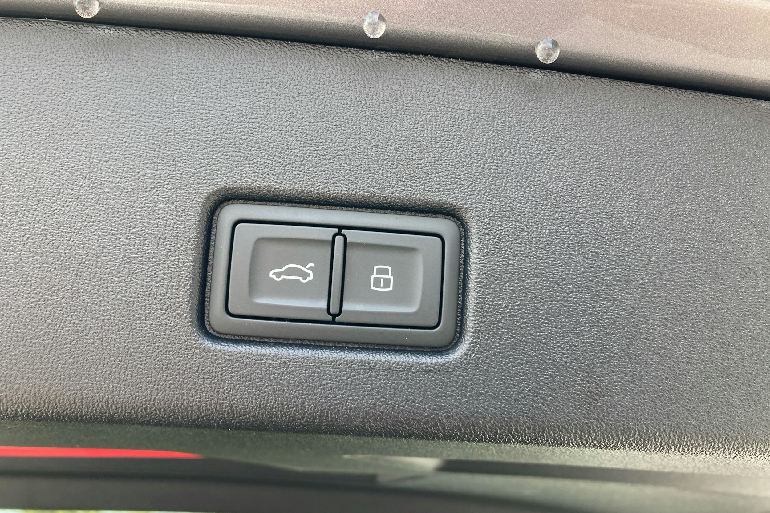 harmaa Audi Q4 e-tron 2024 kuva 16.