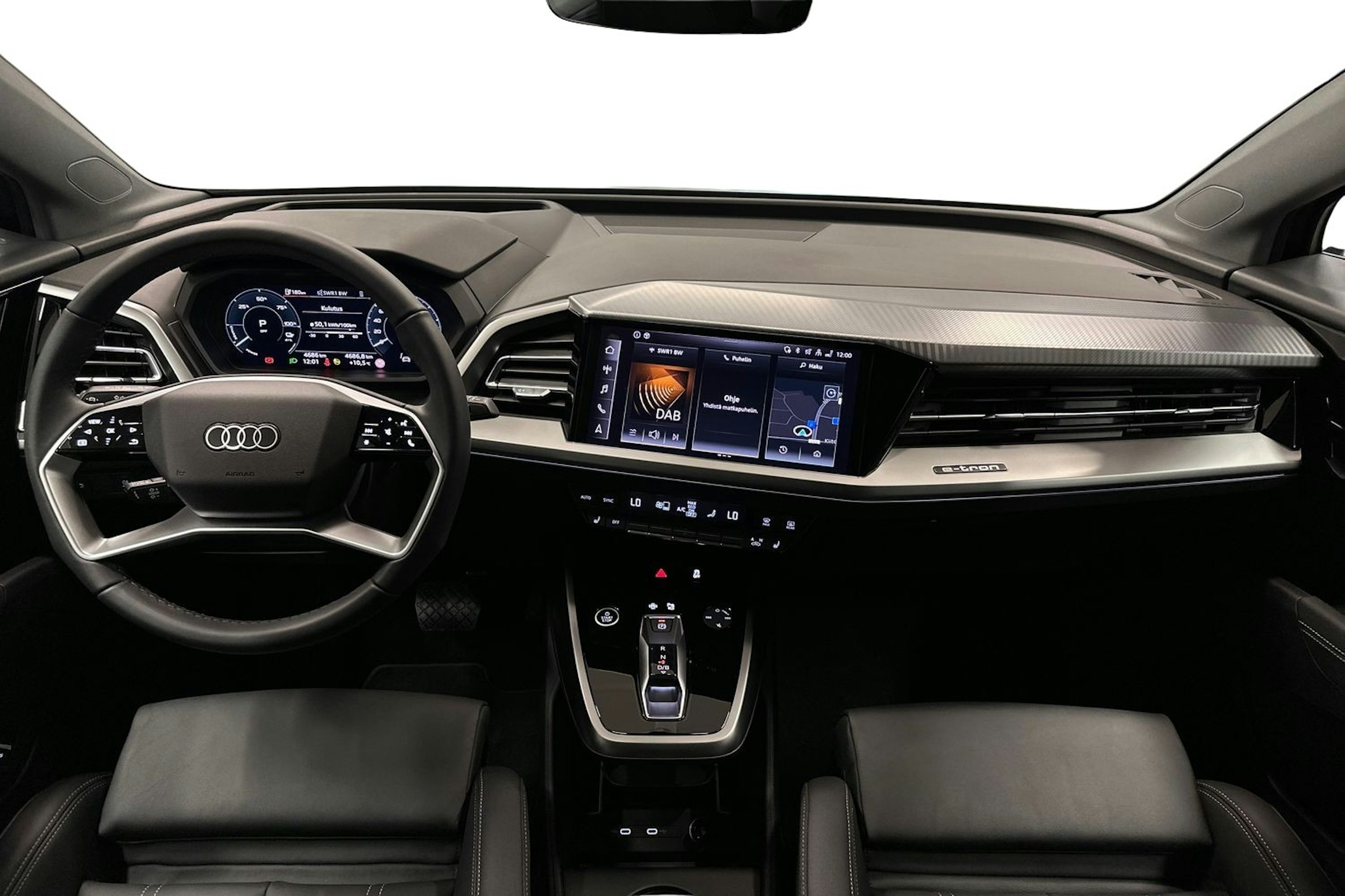 musta Audi Q4 e-tron 2024 kuva 9.