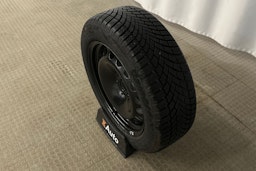 musta Audi Q4 e-tron 2024 kuva 13.