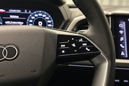 musta Audi Q4 e-tron 2024 kuva 17.