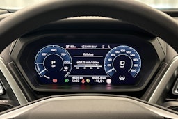 musta Audi Q4 e-tron 2024 kuva 19.