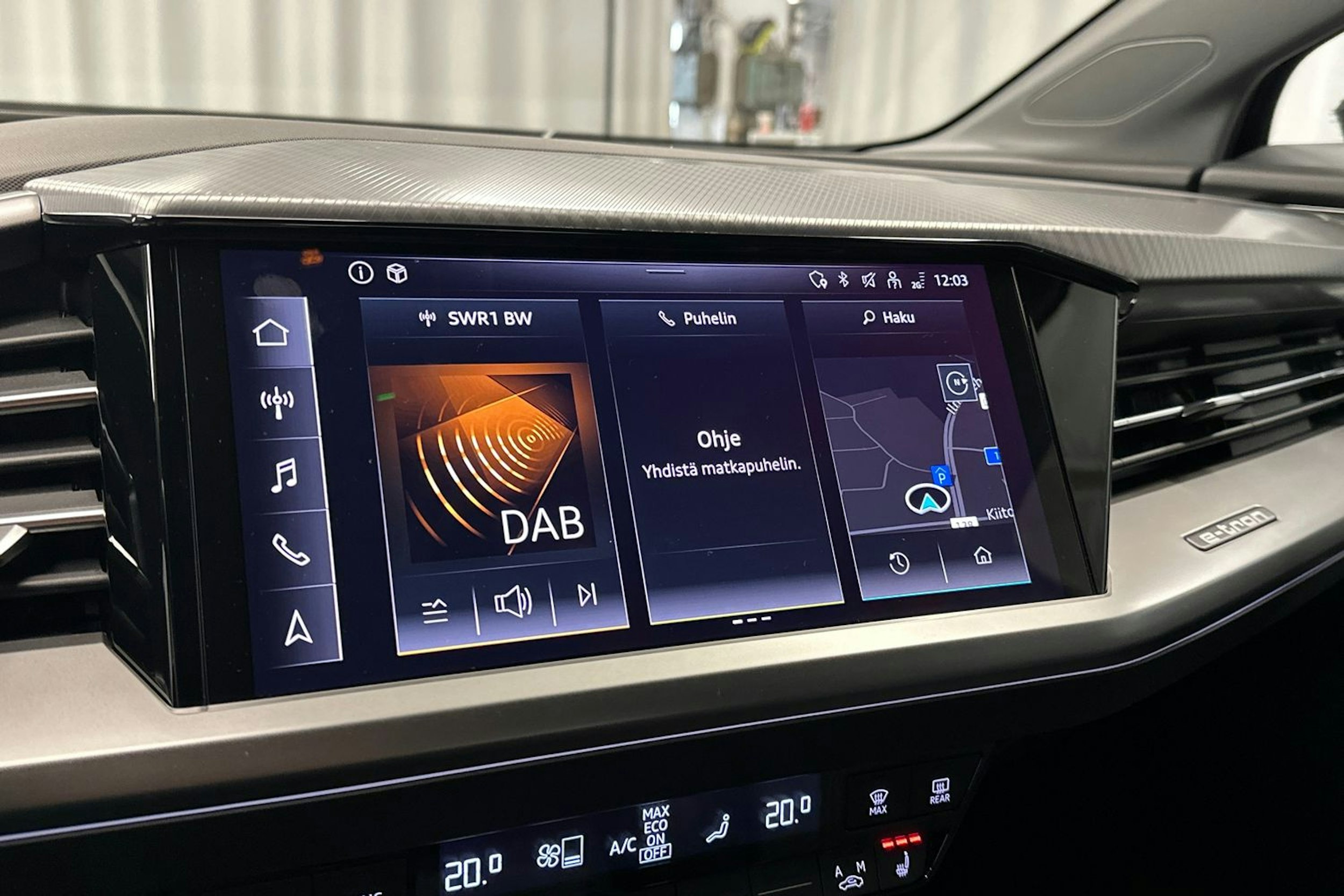 musta Audi Q4 e-tron 2024 kuva 23.