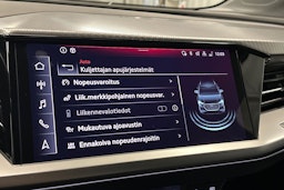 musta Audi Q4 e-tron 2024 kuva 26.
