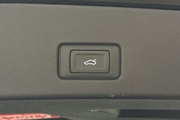 musta Audi Q4 e-tron 2024 kuva 32.