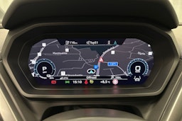 sininen Audi Q4 e-tron 2024 kuva 21.