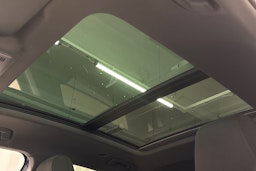 sininen Audi Q4 e-tron 2024 kuva 36.