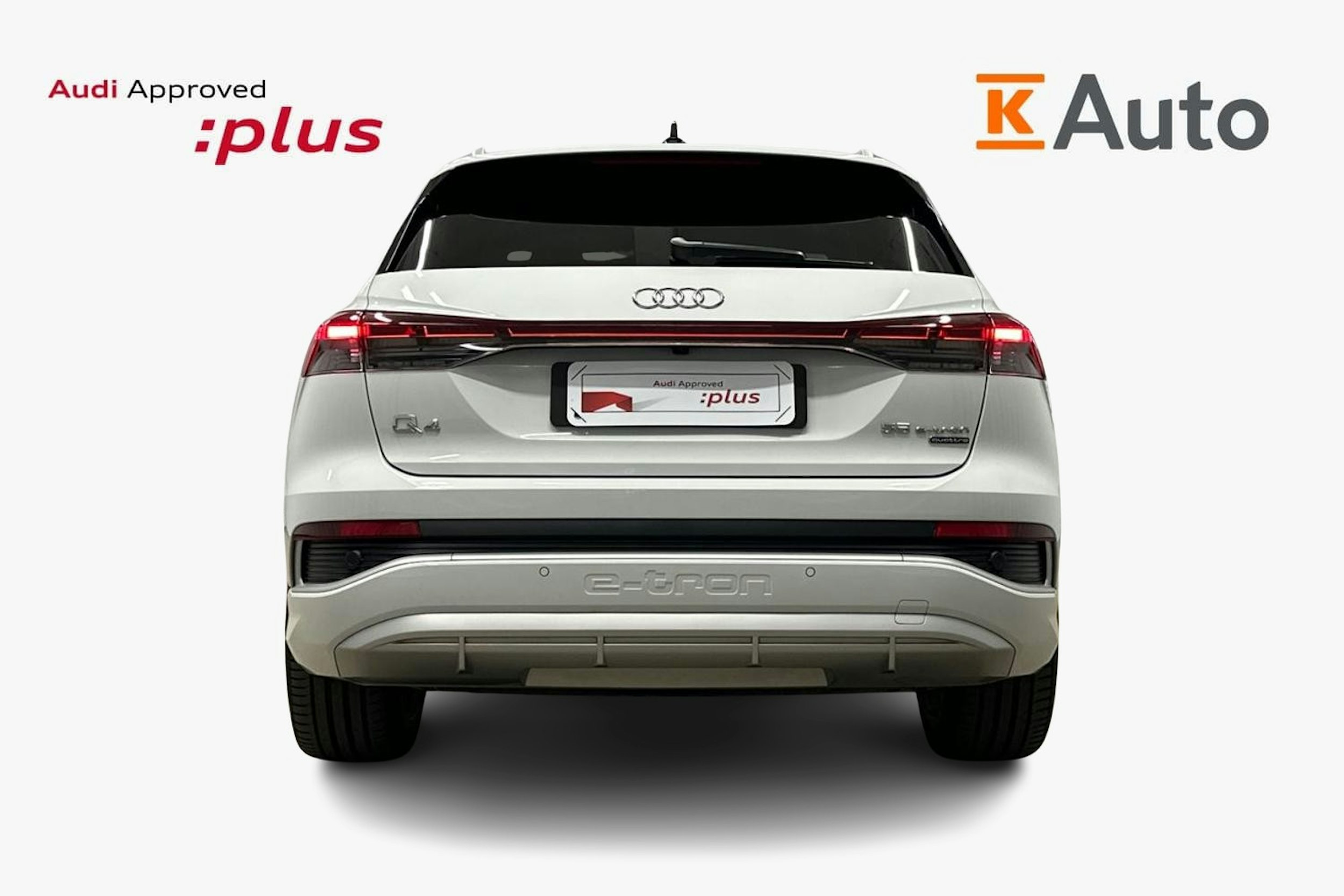 valkoinen Audi Q4 e-tron 2024 kuva 3.