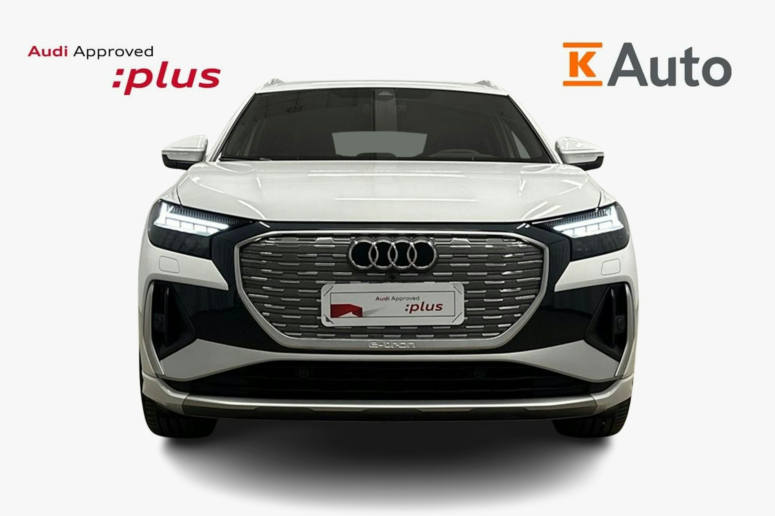 valkoinen Audi Q4 e-tron 2024 kuva 4.