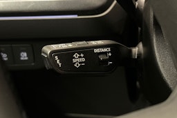 valkoinen Audi Q4 e-tron 2024 kuva 20.