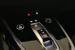 valkoinen Audi Q4 e-tron 2024 kuva 21.