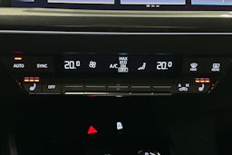 valkoinen Audi Q4 e-tron 2024 kuva 23.