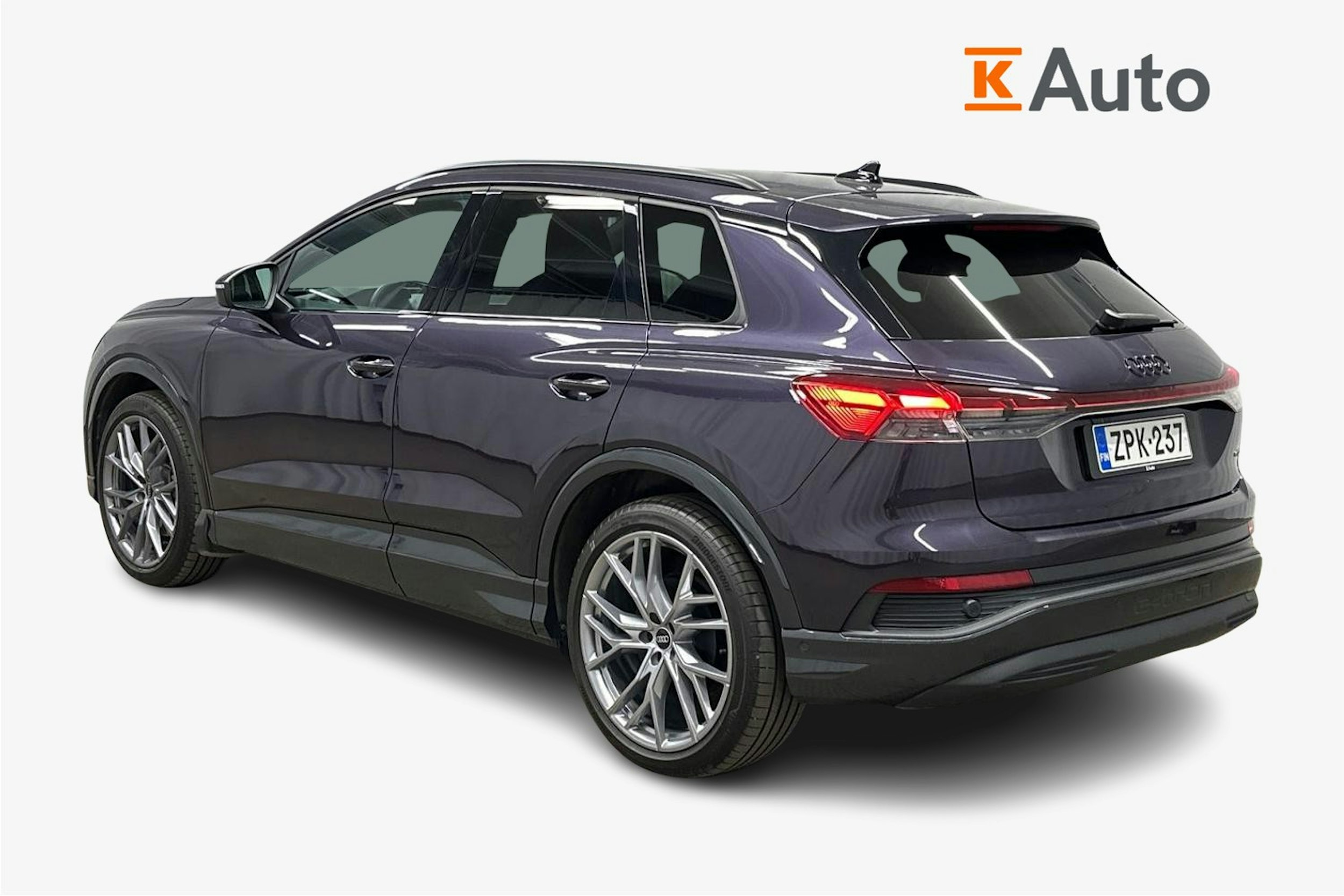 violetti Audi Q4 e-tron 2024 kuva 2.