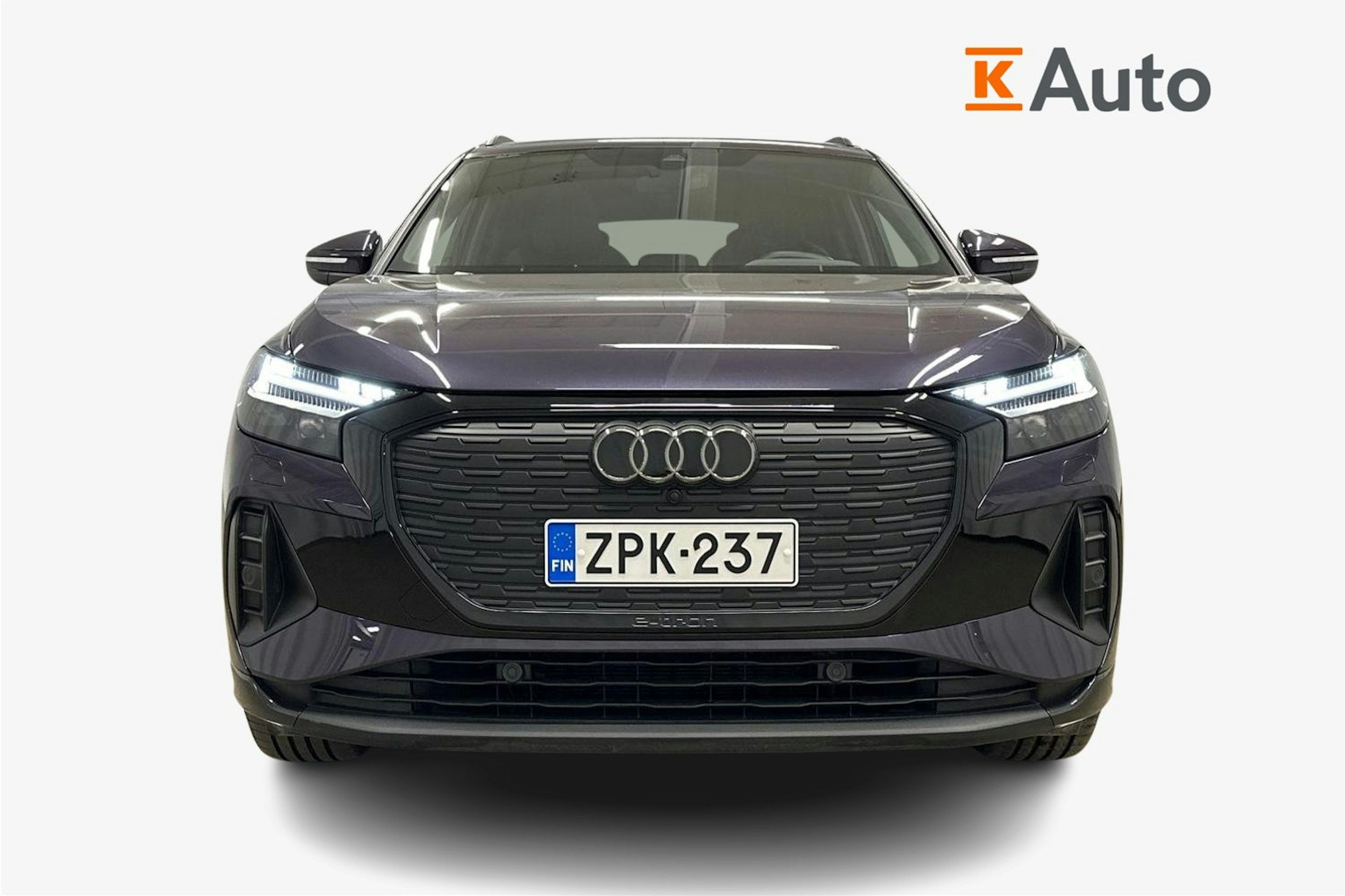 violetti Audi Q4 e-tron 2024 kuva 5.