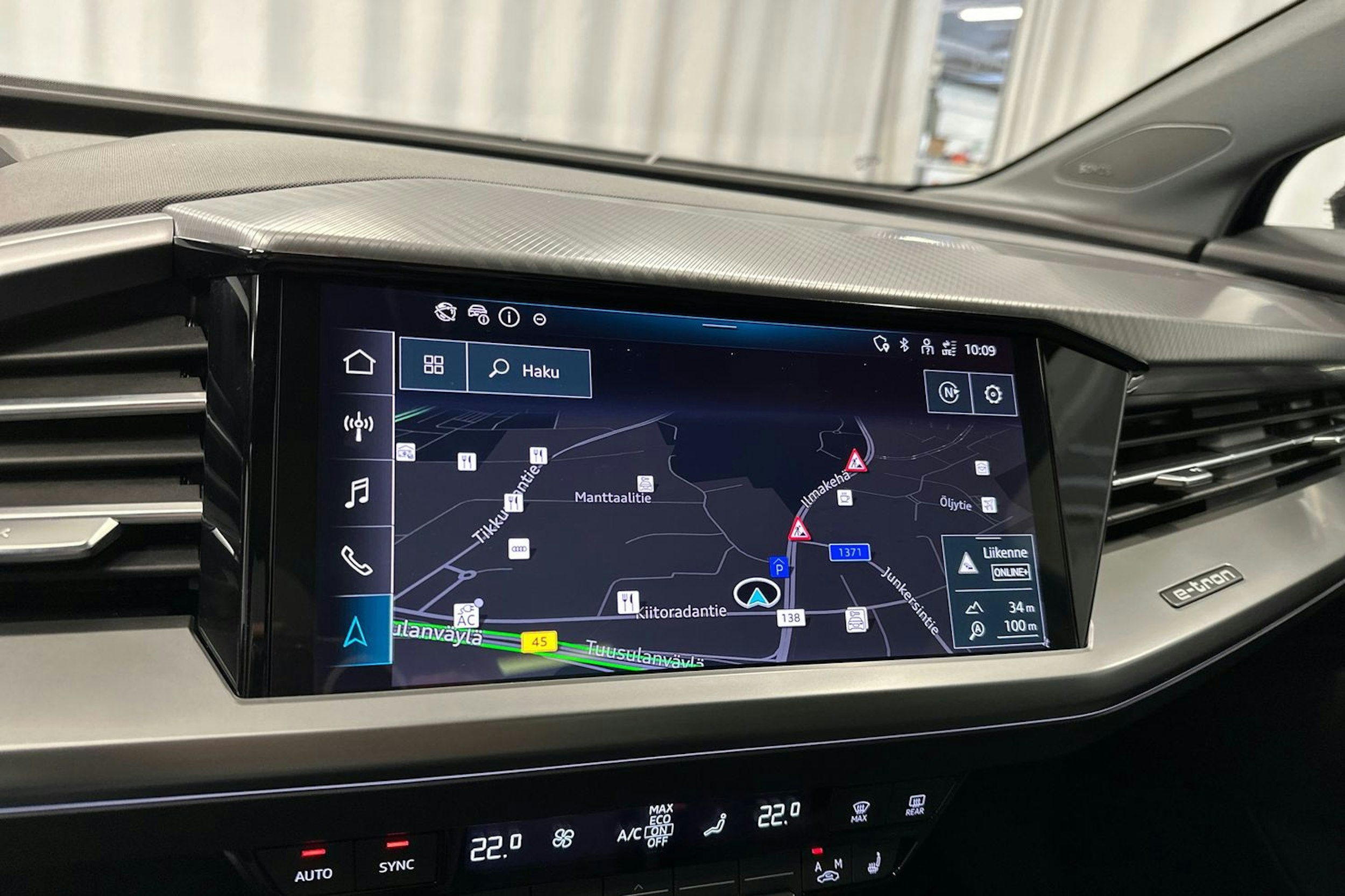 violetti Audi Q4 e-tron 2024 kuva 25.