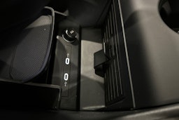 violetti Audi Q4 e-tron 2024 kuva 28.