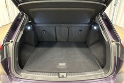 violetti Audi Q4 e-tron 2024 kuva 32.