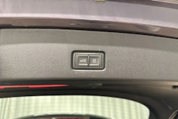 violetti Audi Q4 e-tron 2024 kuva 33.