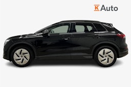musta Audi Q4 e-tron 2024 kuva 6.