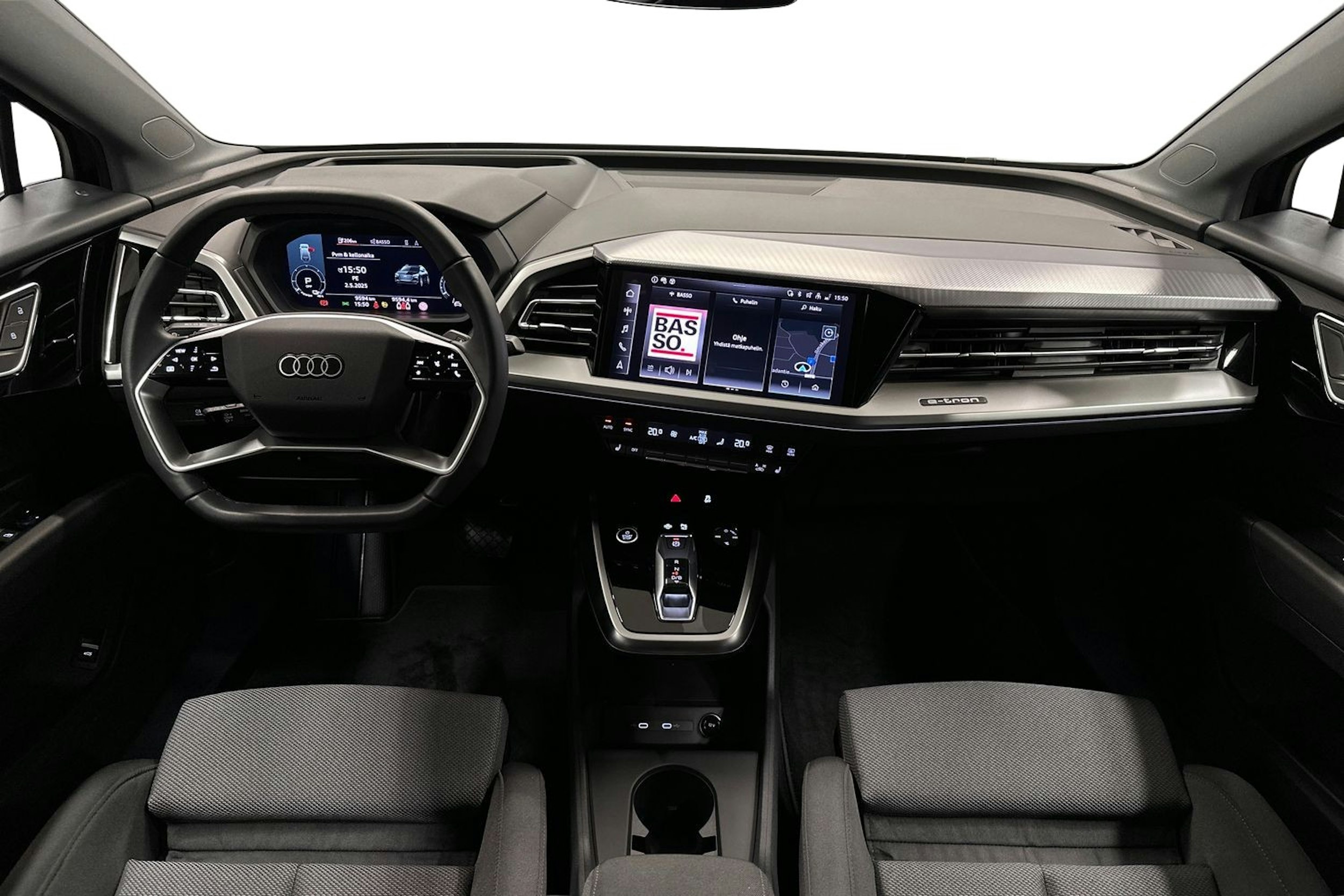 musta Audi Q4 e-tron 2024 kuva 9.