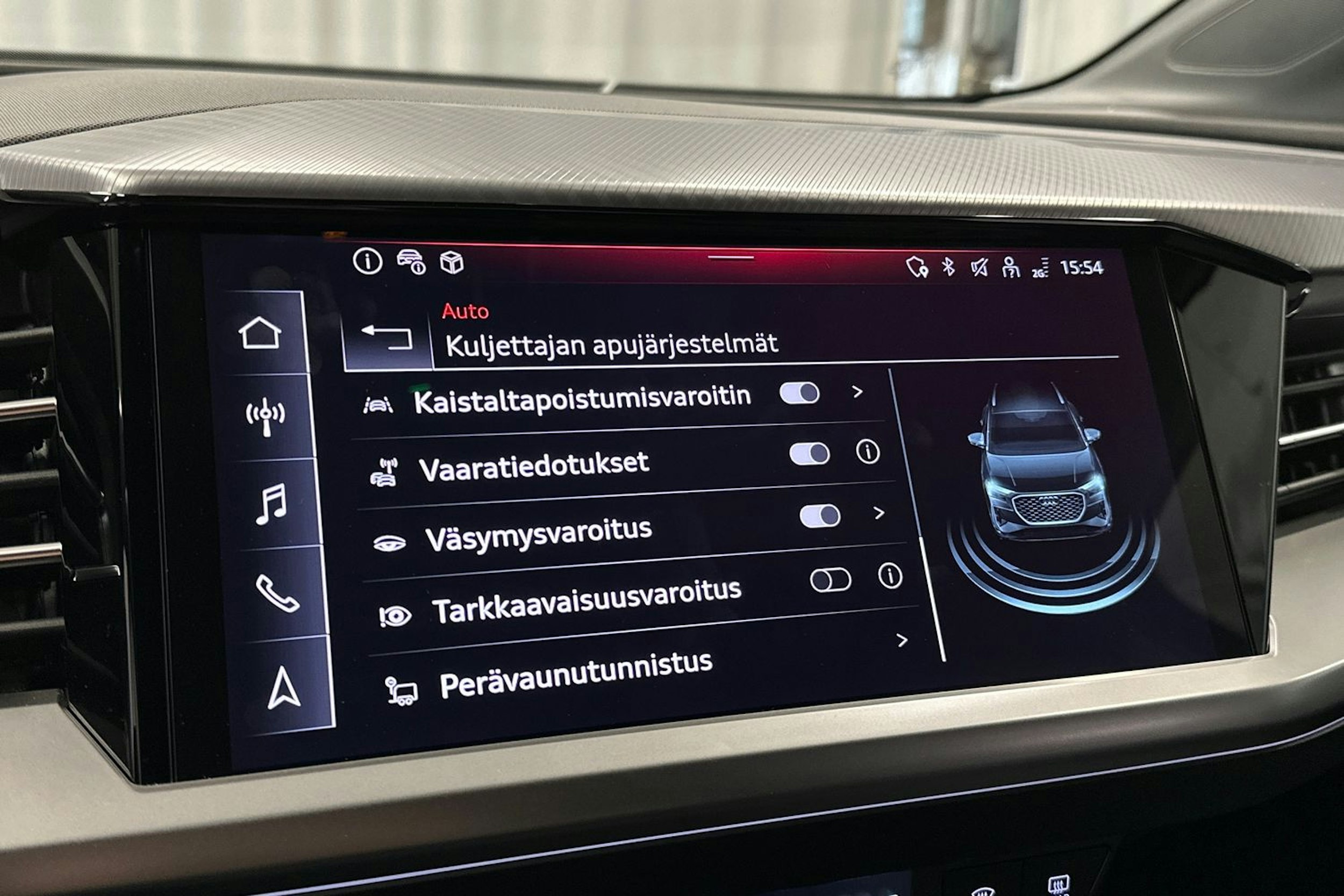 musta Audi Q4 e-tron 2024 kuva 29.