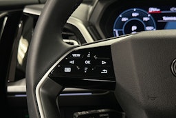 musta Audi Q4 e-tron 2024 kuva 19.