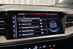 musta Audi Q4 e-tron 2024 kuva 29.