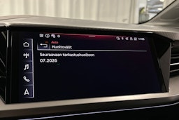 musta Audi Q4 e-tron 2024 kuva 37.