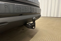 sininen Audi Q4 e-tron 2024 kuva 31.