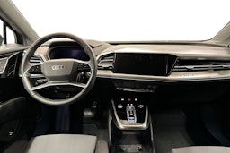 musta Audi Q4 e-tron 2024 kuva 9.