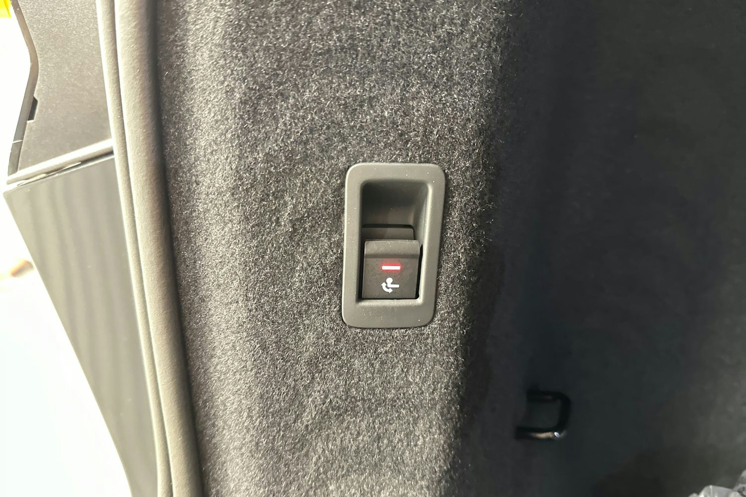 musta Audi Q4 e-tron 2024 kuva 33.
