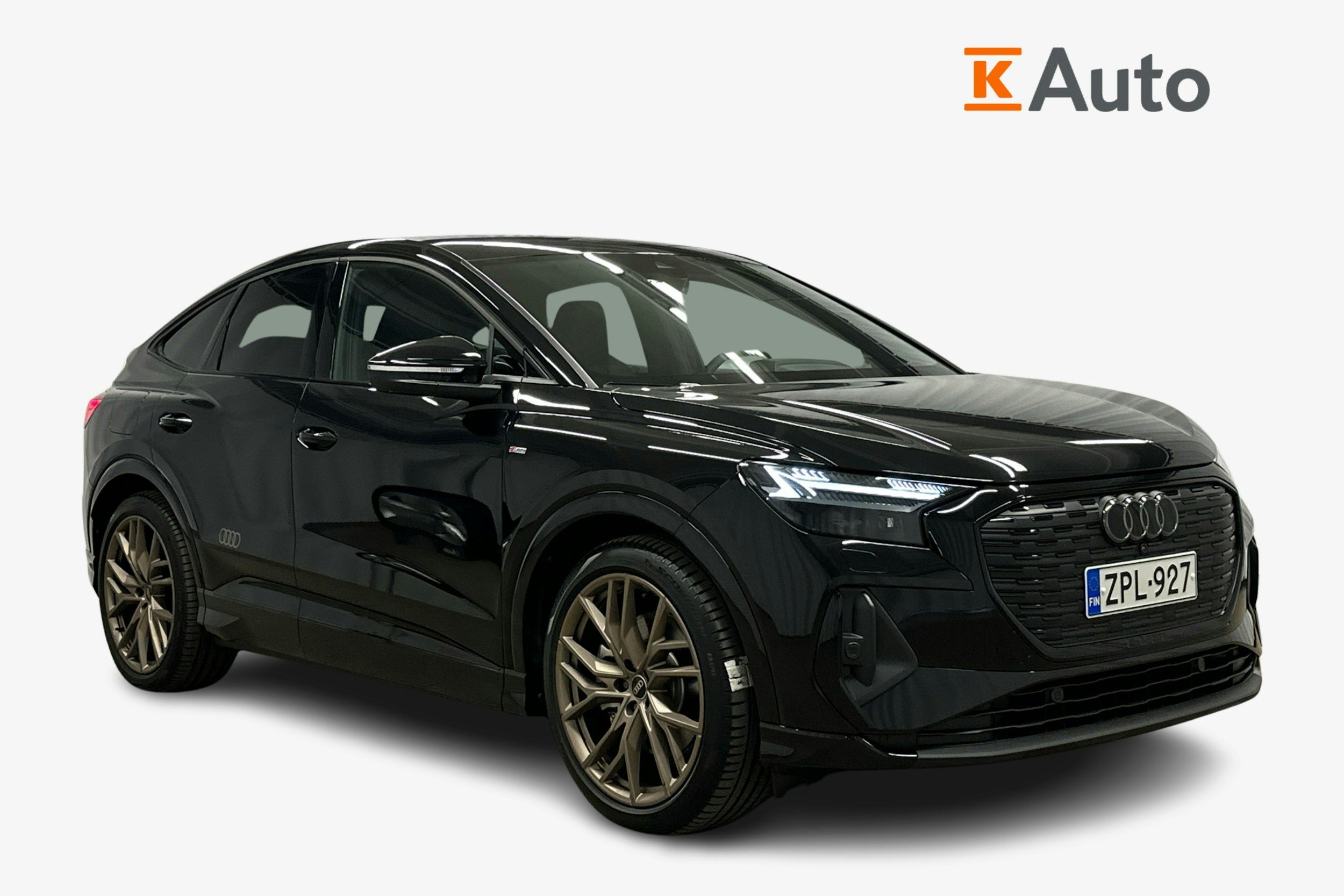 musta Audi Q4 e-tron 2024 kuva 1.