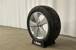 musta Audi Q4 e-tron 2024 kuva 29.