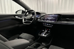 musta Audi Q4 e-tron 2024 kuva 30.