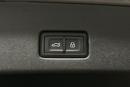 harmaa Audi Q4 e-tron 2024 kuva 15.