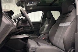 harmaa Audi Q4 e-tron 2024 kuva 18.