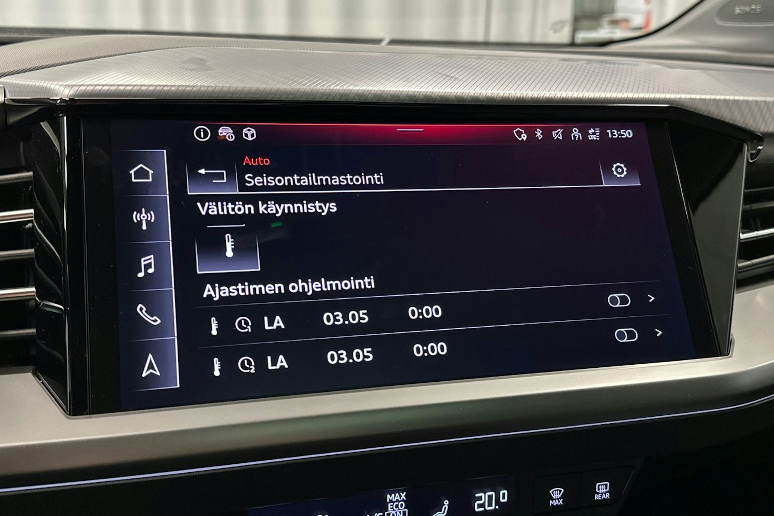 harmaa Audi Q4 e-tron 2024 kuva 31.