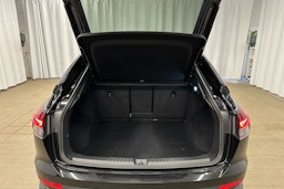 musta Audi Q4 e-tron 2024 kuva 25.