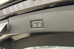 musta Audi Q4 e-tron 2024 kuva 26.