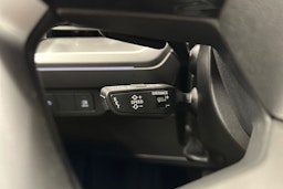 musta Audi Q4 e-tron 2024 kuva 13.