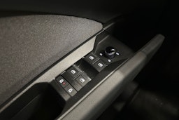 musta Audi Q4 e-tron 2024 kuva 15.