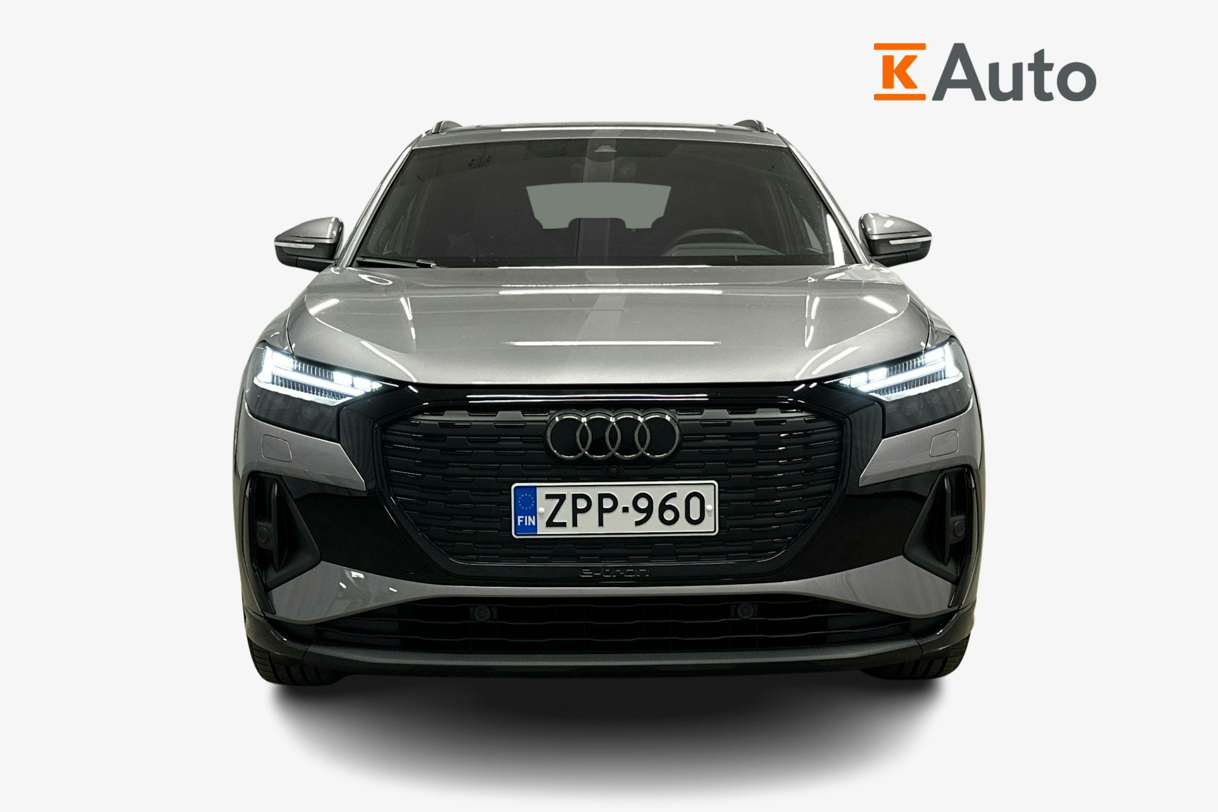 harmaa Audi Q4 e-tron 2024 kuva 4.