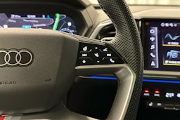 harmaa Audi Q4 e-tron 2024 kuva 8.