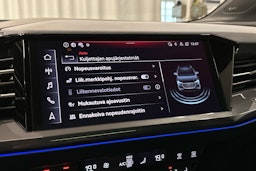 harmaa Audi Q4 e-tron 2024 kuva 19.
