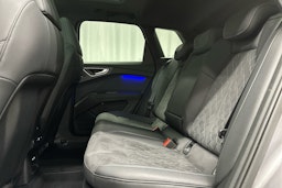 harmaa Audi Q4 e-tron 2024 kuva 26.